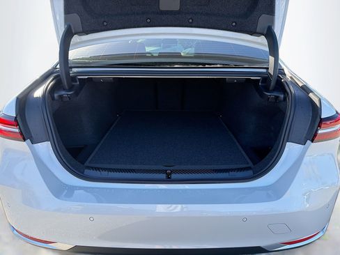 New 2026 BMW 530i xDrive w/ Premium Package image 13