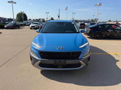 Used 2022 Hyundai Kona Limited w/ Cargo Package AWD/4WD image 7