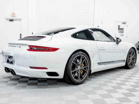 Used 2018 Porsche 911 Carrera T RWD image 10