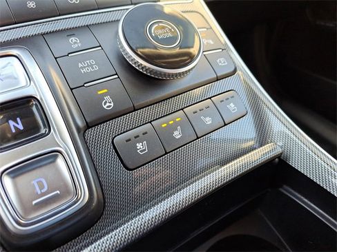Used 2023 Hyundai Santa Fe Limited image 17