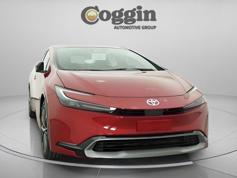 New 2026 Toyota Prius XLE image 29