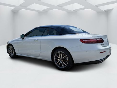 Used 2023 Mercedes-Benz E 450 Cabriolet image 5