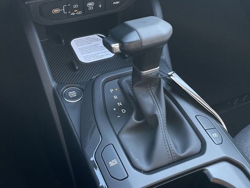 New 2025 Kia K4 EX image 18