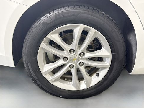 Used 2016 Chevrolet Malibu LT w/ Leather Package image 33