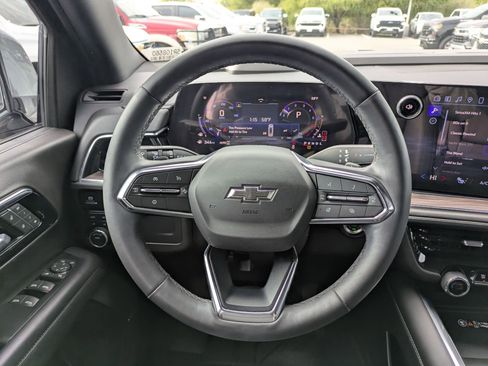 Certified 2025 Chevrolet Tahoe Z71 w/ Comfort Package image 20