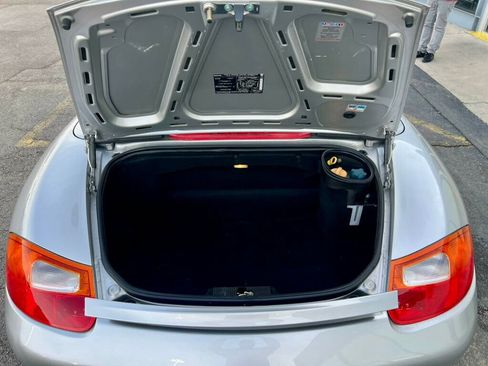 Used 2001 Porsche Boxster RWD image 7