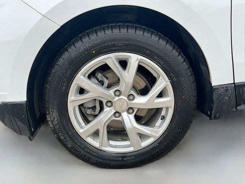 Used 2020 Chevrolet Equinox LT AWD/4WD image 28