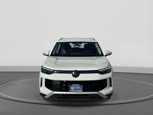 New 2025 Volkswagen Tiguan S FWD image 2