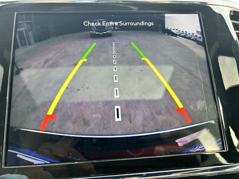 Used 2022 Jeep Grand Cherokee Limited image 11