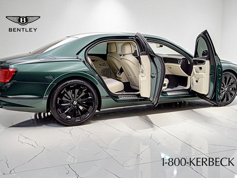Certified 2022 Bentley Flying Spur V8 AWD/4WD image 12