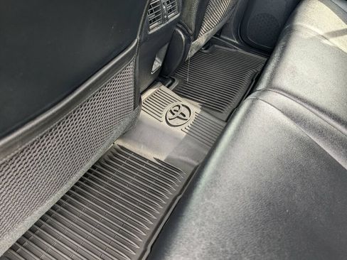 Used 2023 Toyota 4Runner 40th Anniversary SE AWD/4WD image 57