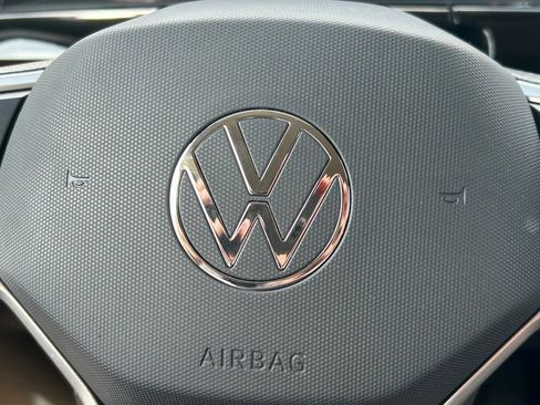 Used 2026 Volkswagen Atlas SE AWD/4WD image 39