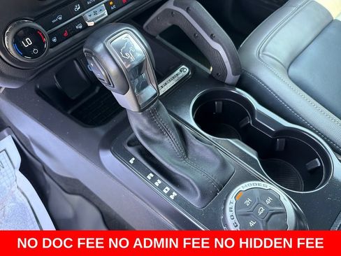 Used 2024 Ford Bronco Outer Banks AWD/4WD image 24