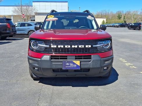 Certified 2025 Ford Bronco Sport Outer Banks w/ Outer Banks Tech Package+ AWD/4WD image 2