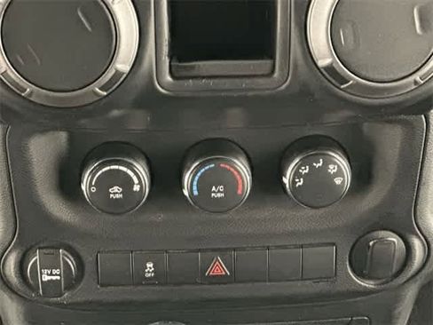 Used 2017 Jeep Wrangler Sport image 11