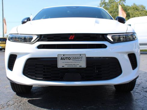 Used 2024 Dodge Hornet R/T w/ R/T Blacktop Package AWD/4WD image 2
