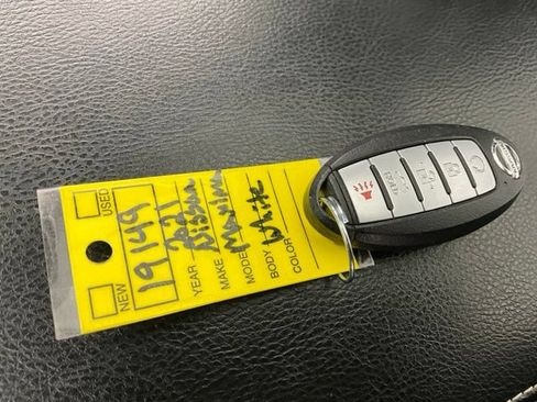 Used 2019 Nissan Maxima SL FWD image 32