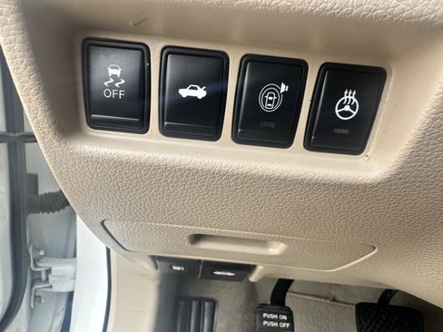 Used 2014 Nissan Altima 3.5 SL w/ Technology Package image 18