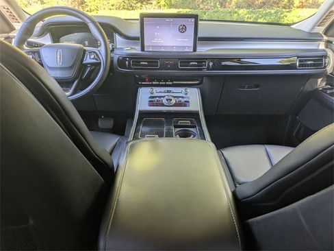 Certified 2023 Lincoln Aviator 2WD image 22
