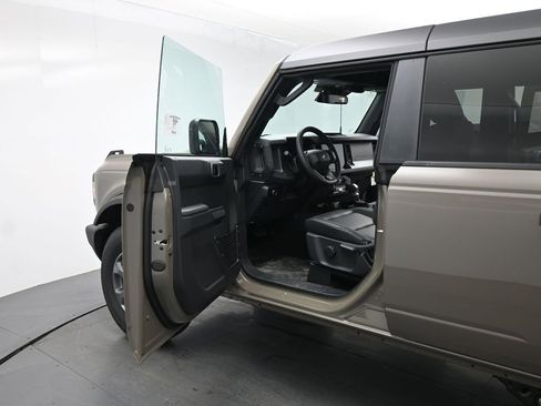 New 2026 Ford Bronco Big Bend image 8