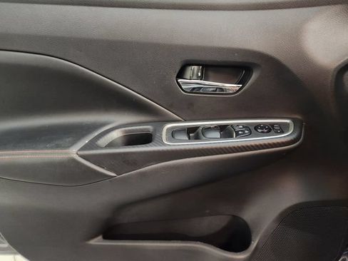 Used 2022 Nissan Versa SR w/ Convenience Package FWD image 23