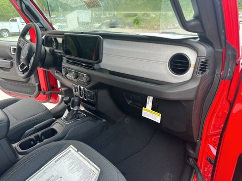 New 2024 Jeep Wrangler Sport S image 34