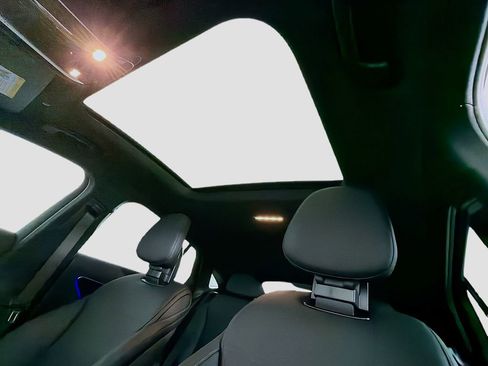 New 2026 Mercedes-Benz GLC 300 4MATIC image 15
