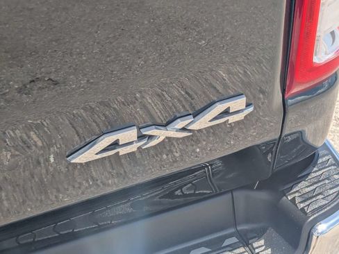 Used 2021 RAM 1500 Big Horn AWD/4WD image 16