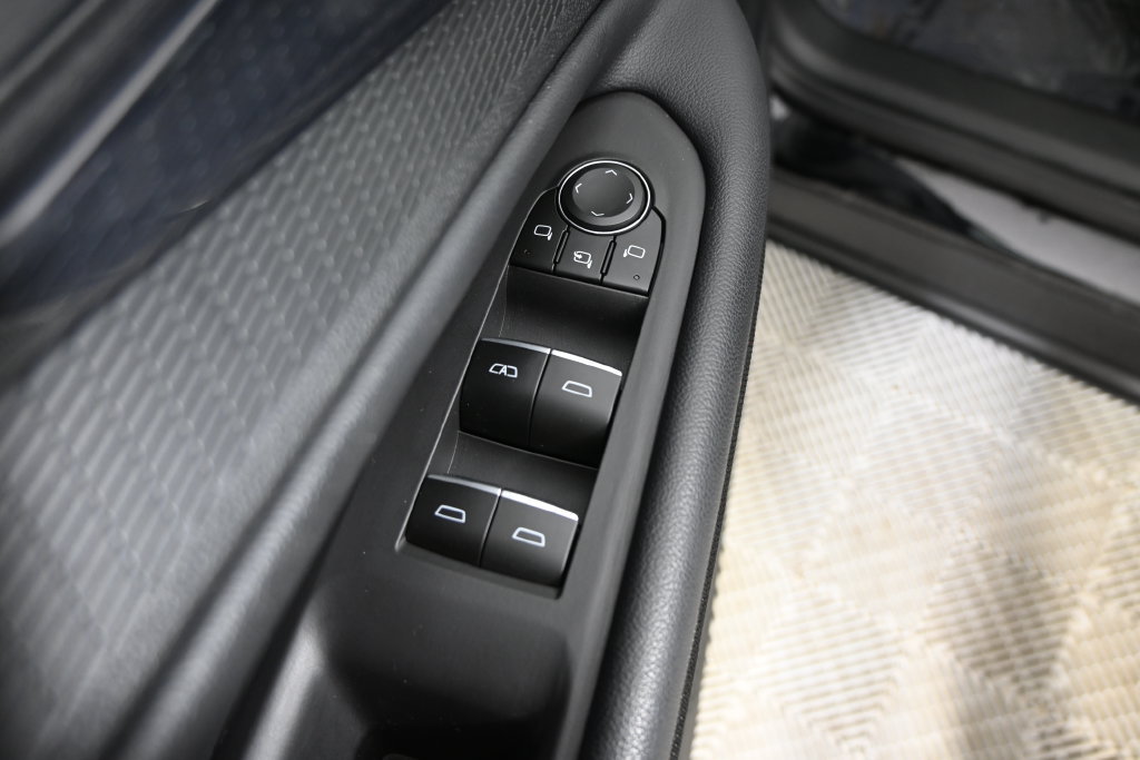 Used 2024 Chevrolet Blazer EV RS AWD/4WD image 20