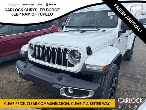 Used 2025 Jeep Wrangler Sahara w/ Safety Group image 11