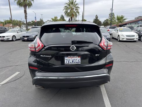 Used 2017 Nissan Murano SV FWD image 4