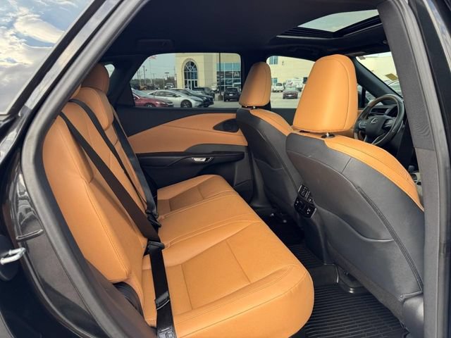 Used 2024 Lexus RX 350 Premium Plus w/ Convenience Package FWD image 13