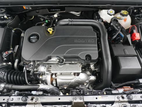 Used 2023 Chevrolet Malibu LS FWD image 26