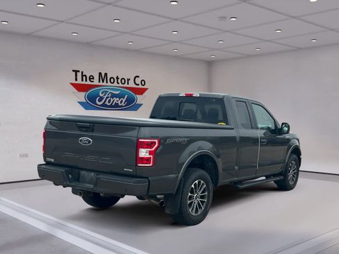 Used 2018 Ford F150 XLT w/ Equipment Group 302A Luxury AWD/4WD image 5
