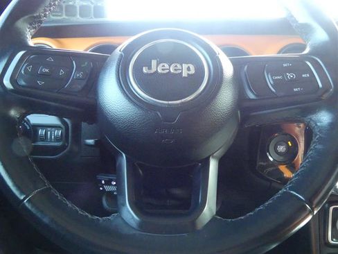 Used 2020 Jeep Gladiator Sport w/ Quick Order Package 24S AWD/4WD image 16