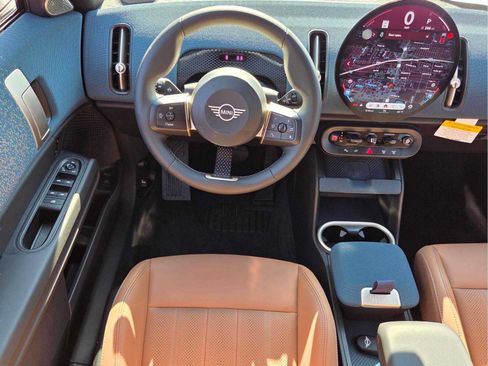 Certified 2025 MINI Cooper Countryman S w/ Comfort Package Max AWD/4WD image 15