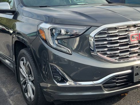 Used 2018 GMC Terrain Denali w/ Advanced Safety Package image 2