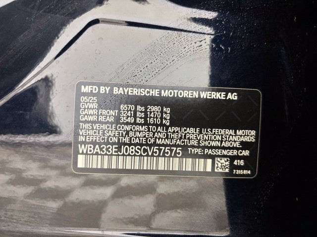 Used 2025 BMW 760i xDrive AWD/4WD image 25