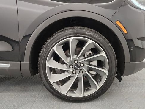 Used 2023 Lincoln Nautilus Reserve w/ Equipment Group 201A image 28