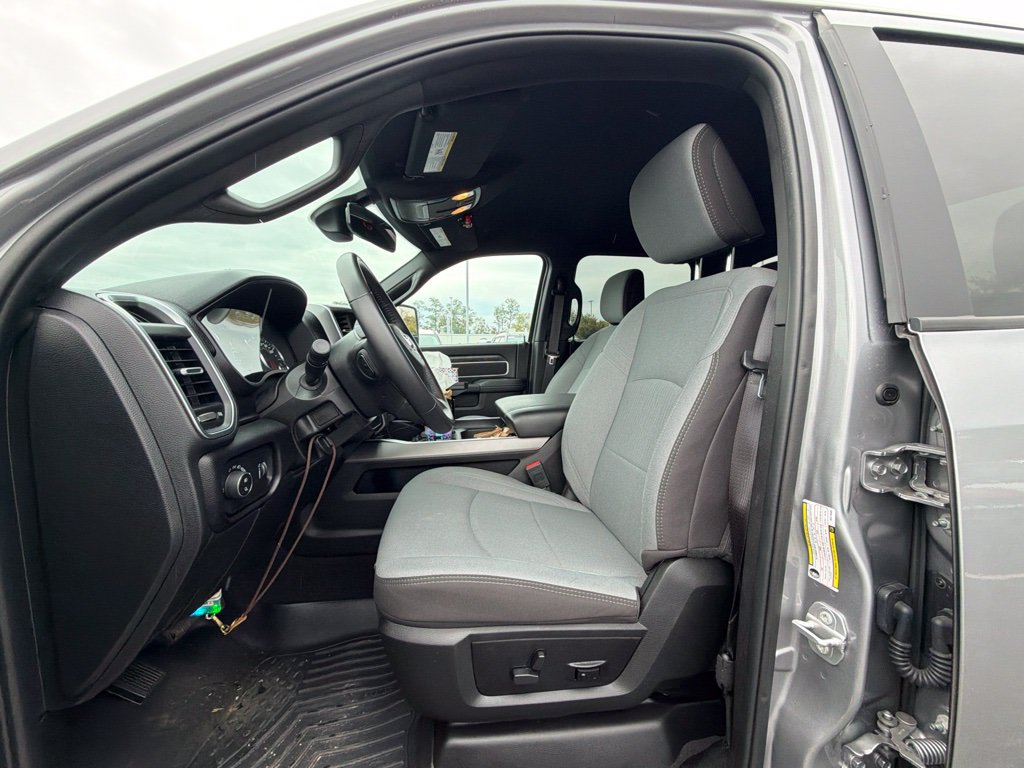 Used 2024 RAM 2500 Big Horn w/ Bed Utility Group AWD/4WD image 6