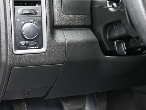 Used 2022 RAM 1500 Tradesman w/ Chrome Plus Package RWD image 23