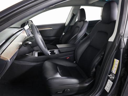 Used 2023 Tesla Model 3 Standard Range image 31