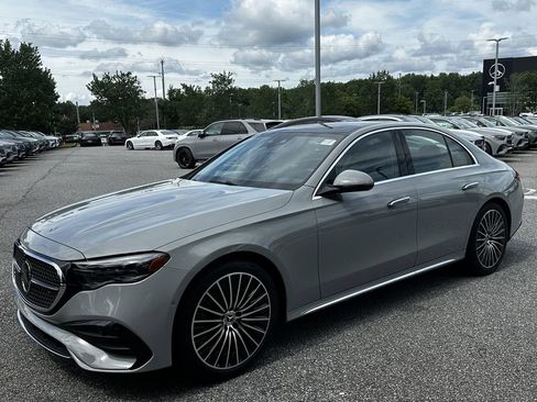 Certified 2025 Mercedes-Benz E 350 Sedan image 4