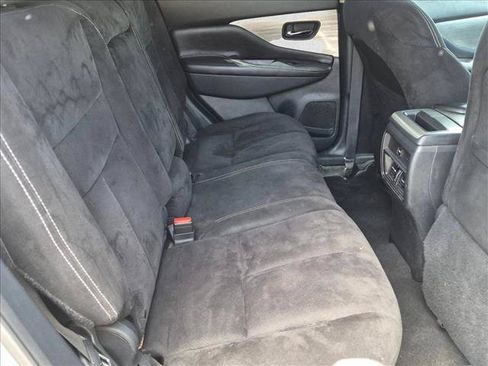 Used 2015 Nissan Murano SV w/ Premium Package FWD image 17