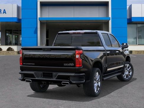 New 2026 Chevrolet Silverado 1500 High Country AWD/4WD image 4