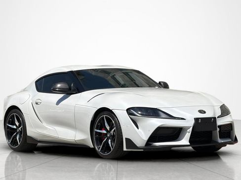 Used 2021 Toyota Supra Premium w/ Driver Assist Package RWD image 7