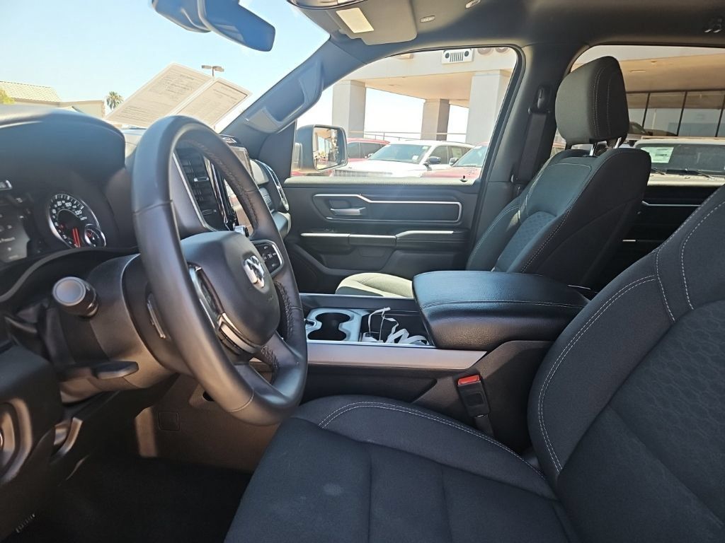 Used 2025 RAM 1500 Big Horn AWD/4WD image 17