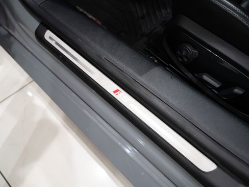 Used 2018 Audi TT RS w/ Technology Package image 8