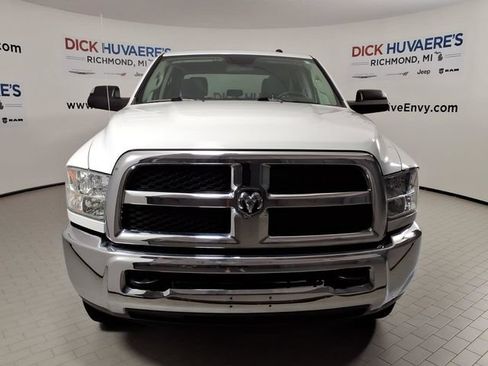 Used 2018 RAM 2500 Tradesman w/ Chrome Appearance Group AWD/4WD image 2