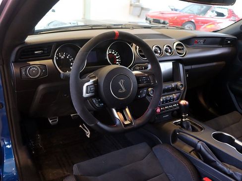 Used 2017 Ford Mustang Shelby GT350R w/ GT350R Equipment Group 920A image 32